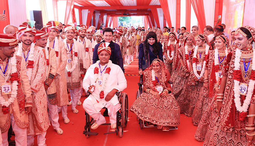 Mass Wedding