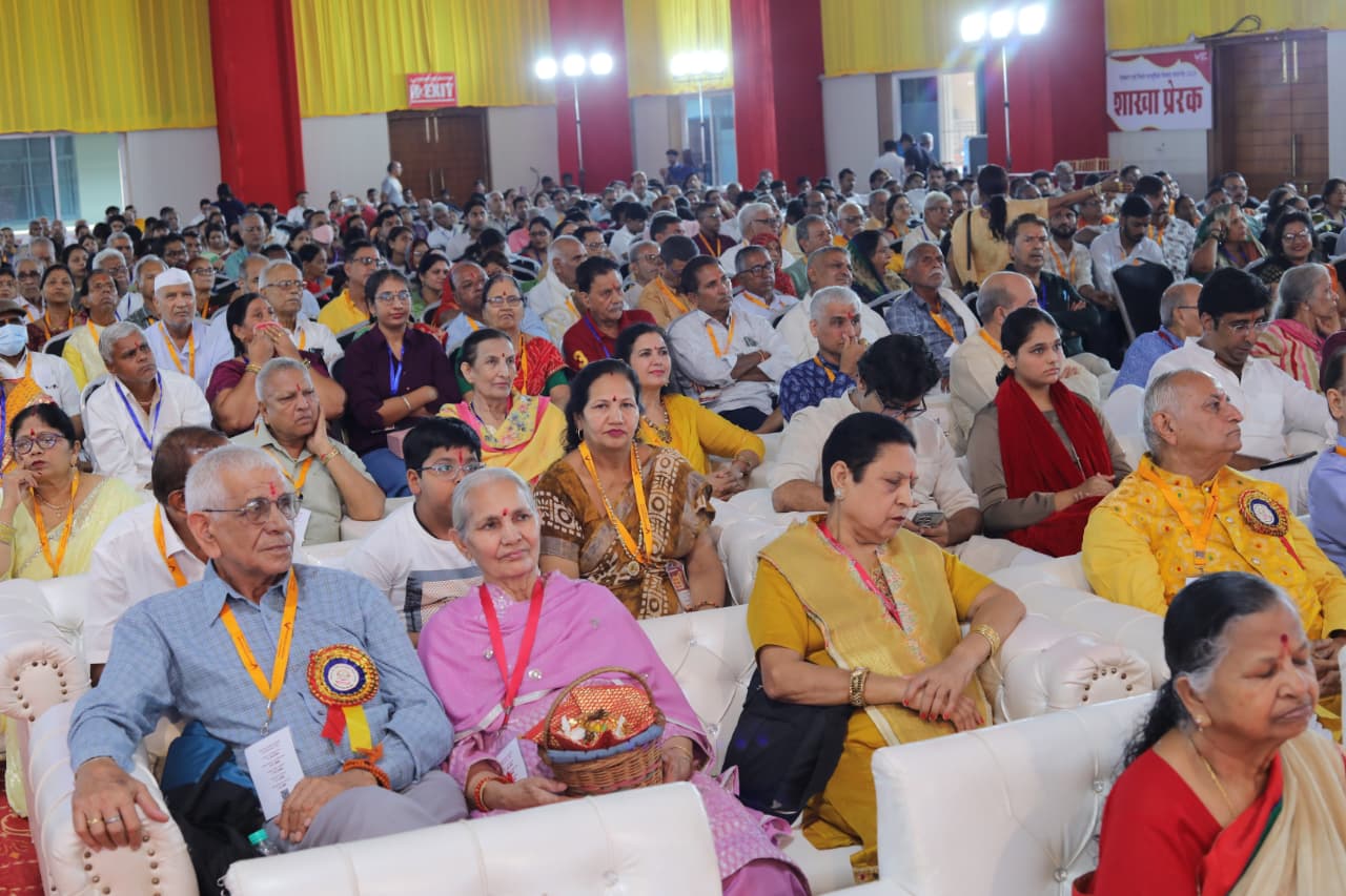 ganpatisth8.jpg