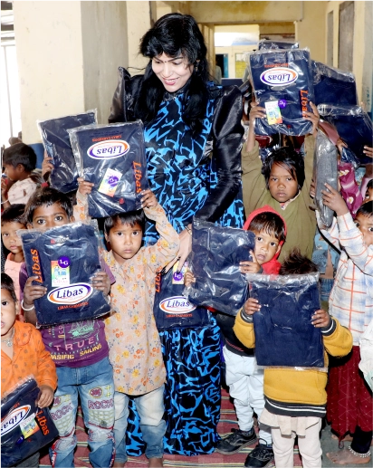 5 Kit (Sweater, Woolen Cap, Socks, Shoes)