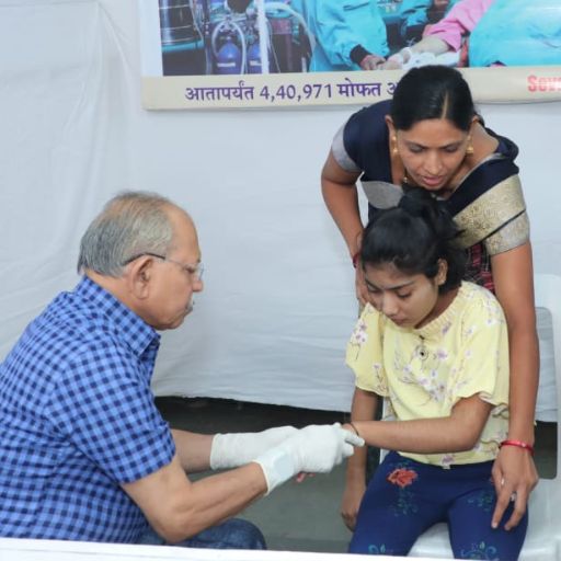 Narayan Limb Distribution Camp Pune