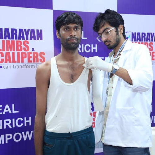 Narayan Limb Distribution Camp Jaipur 009