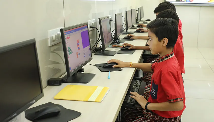 நாராயண் குழந்தைகள் அகாடமி பற்றி