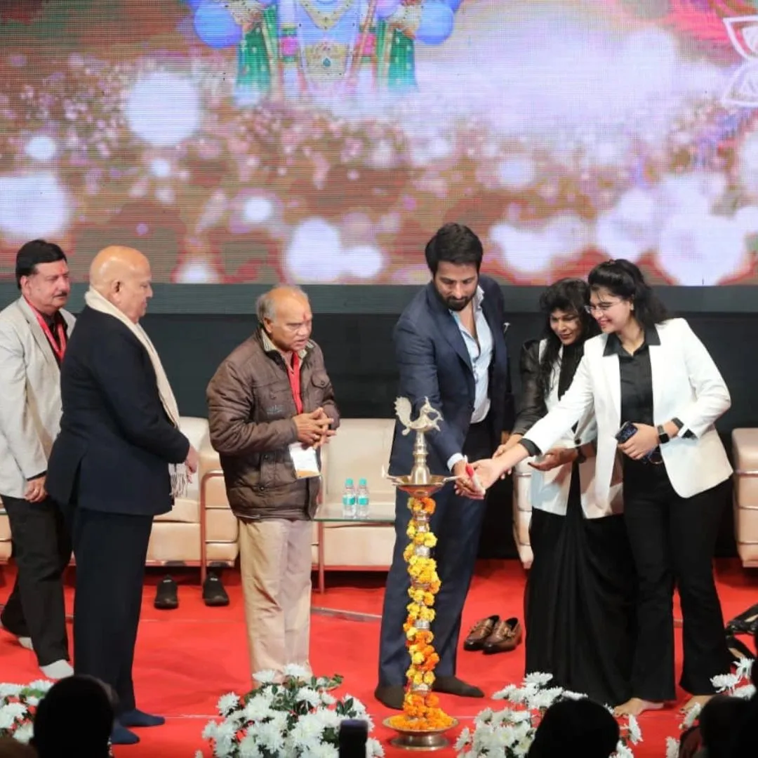 சர்வதேச மாற்றுத்திறனாளி அதிகாரமளிப்பு விருது வழங்கும் விழா 2025